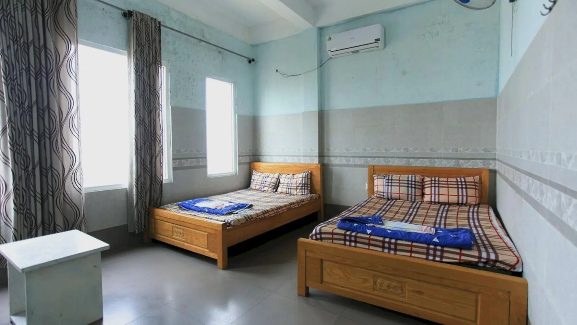 Spot On 1115 Romantic Motel 2*, Da Nang