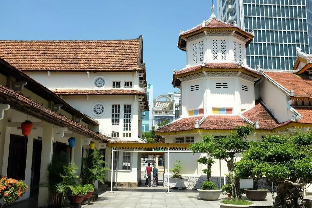 Spot On 1115 Romantic Motel 2*, Da Nang