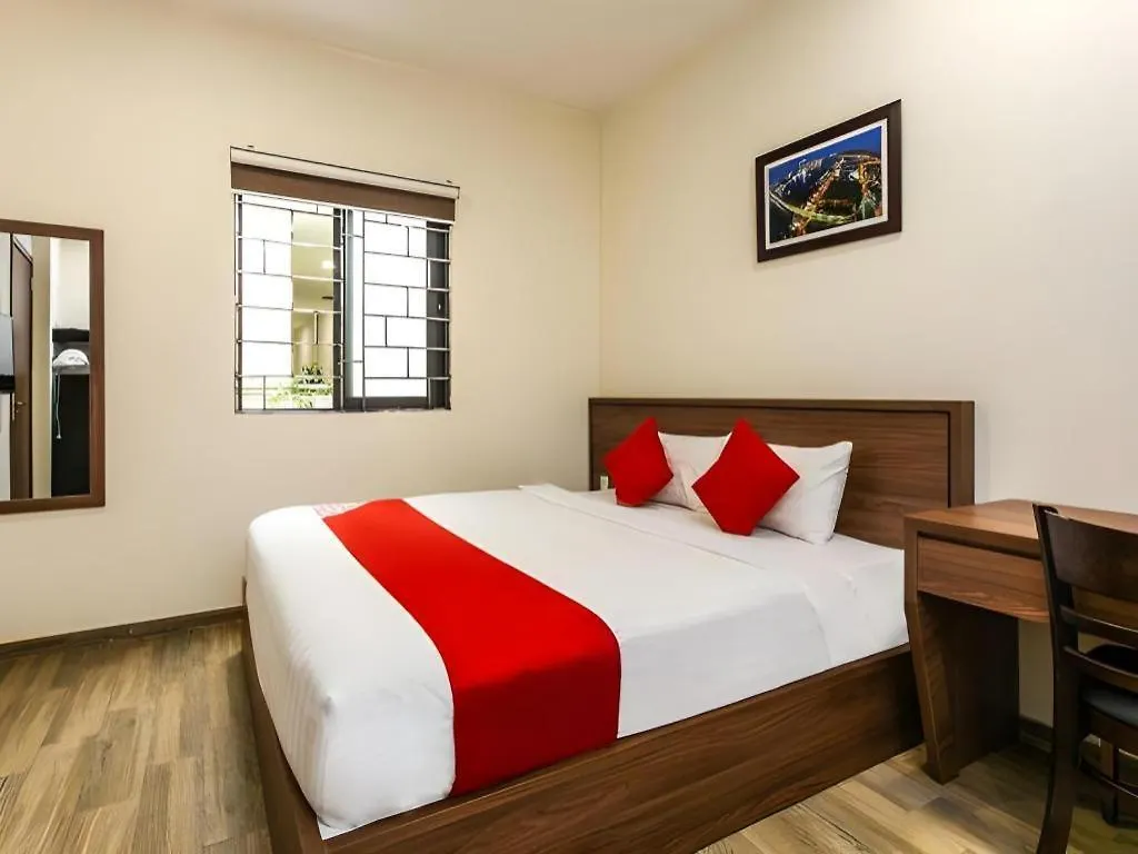 Spot On 1115 Romantic Motel